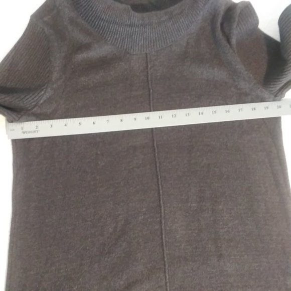 Vision 155 women's size M dark gray long sleeve sweater - Picture 7 of 15